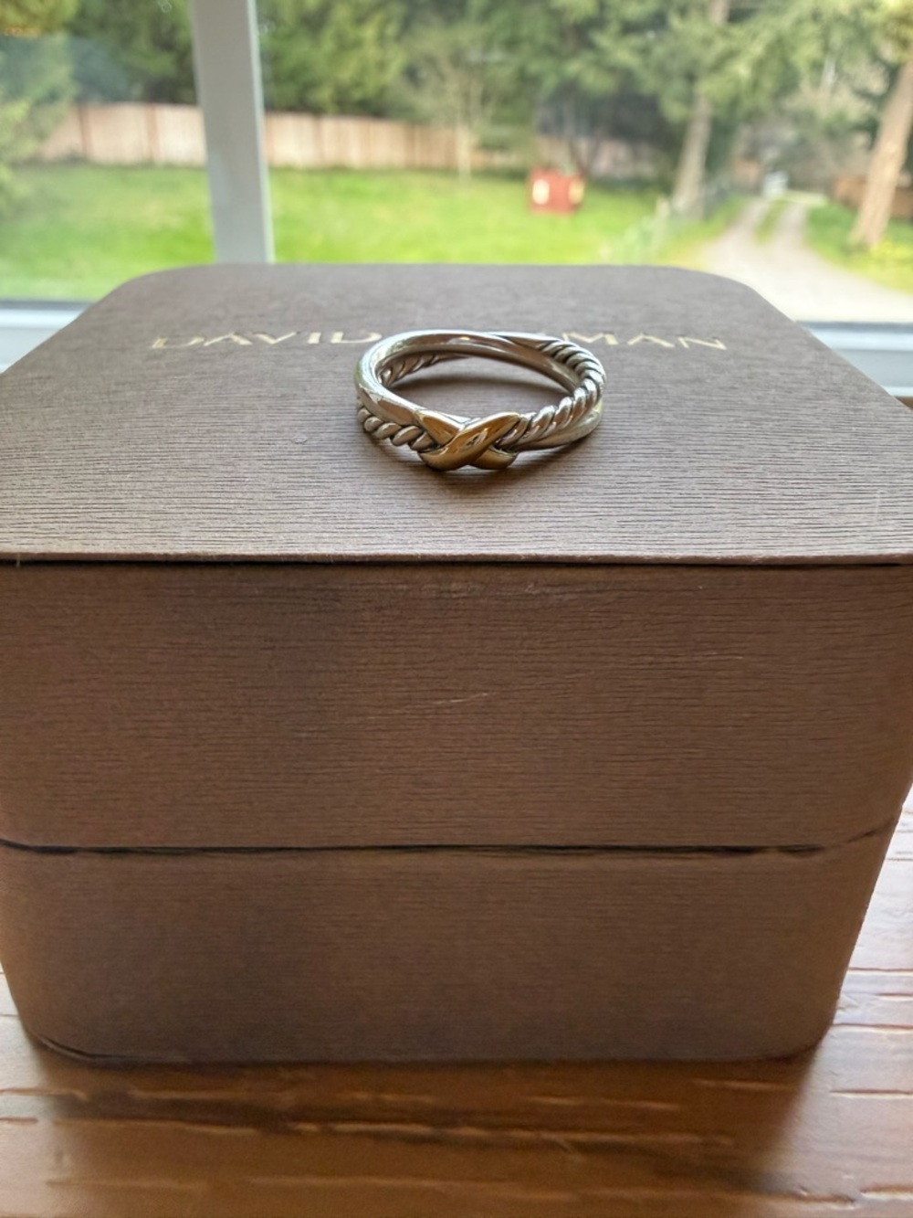 David Yurman Petite X Ring in Sterling Silver and 18k Gold - Picture 6 of 8